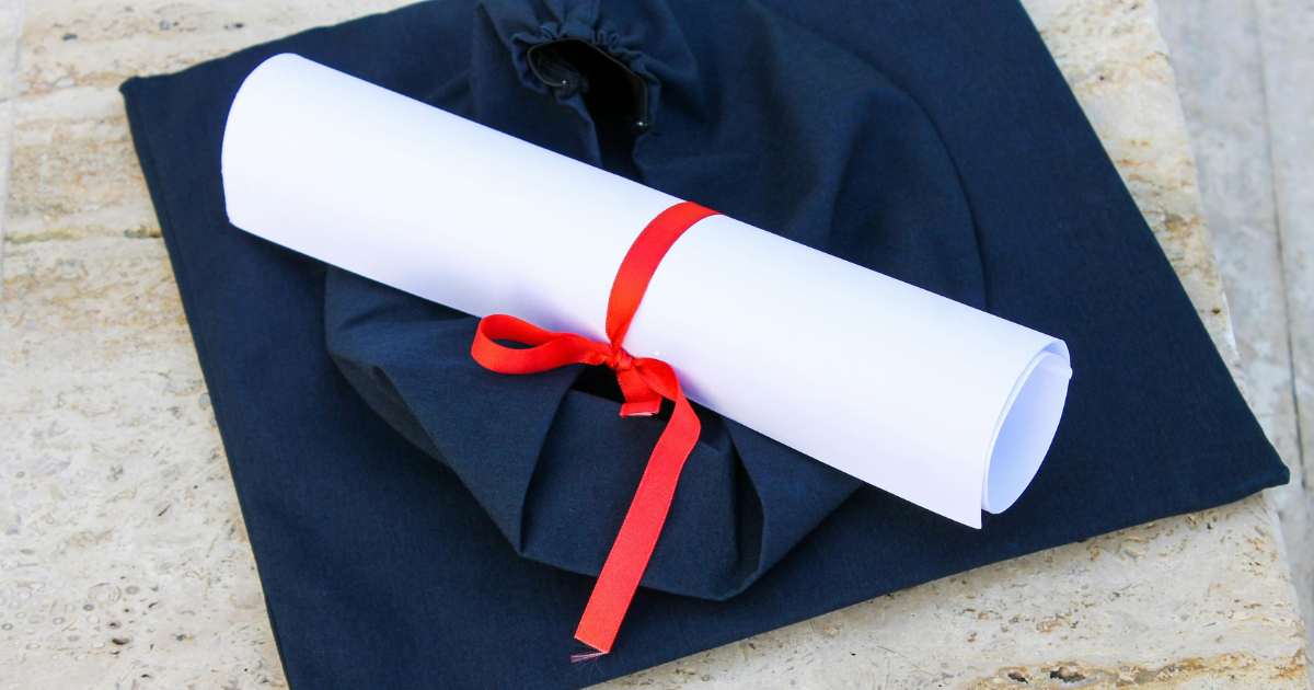 Diploma Superior: Como Escolher o Melhor Site de Educação para Conquistar o Seu